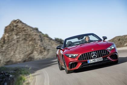 Επίσημο: Νέα Mercedes-AMG SL